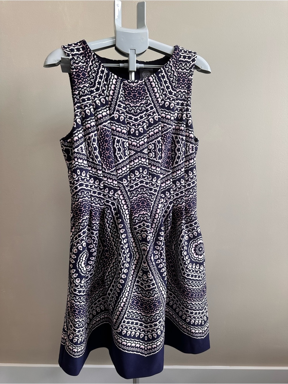 Vince Camuto Navy and White Sleeveless Fit-and-Flare Midi Dress